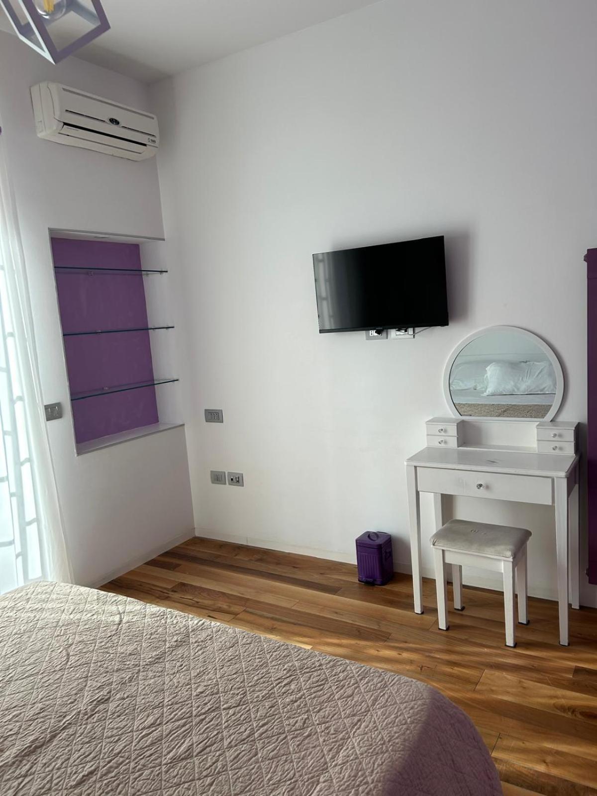 B&B Serangi - Il Piacere Di Sentirsi A Casa Cercola Esterno foto