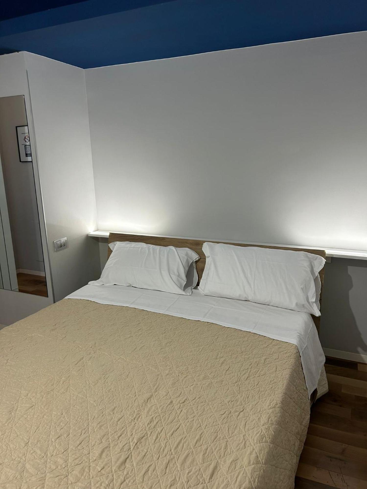 B&B Serangi - Il Piacere Di Sentirsi A Casa Cercola Esterno foto