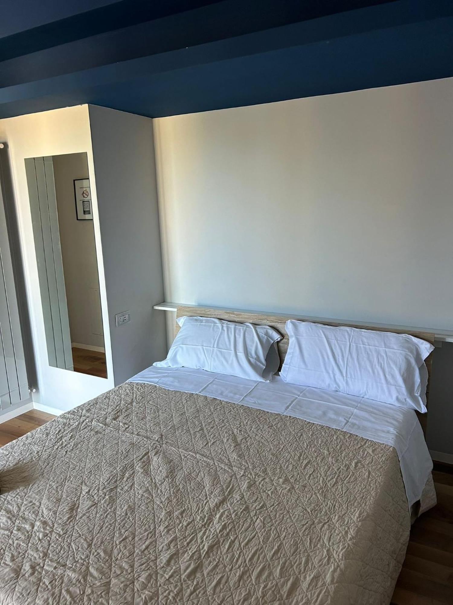 B&B Serangi - Il Piacere Di Sentirsi A Casa Cercola Esterno foto