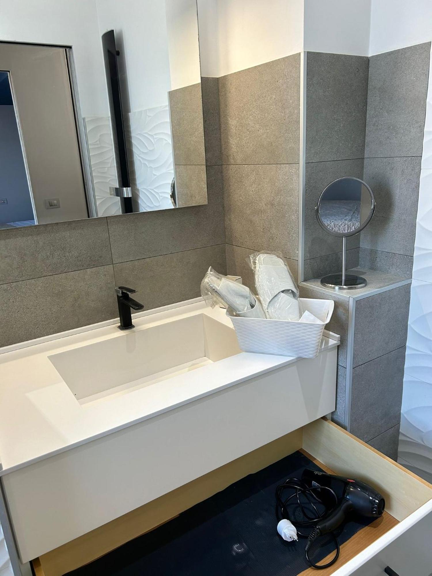 B&B Serangi - Il Piacere Di Sentirsi A Casa Cercola Esterno foto
