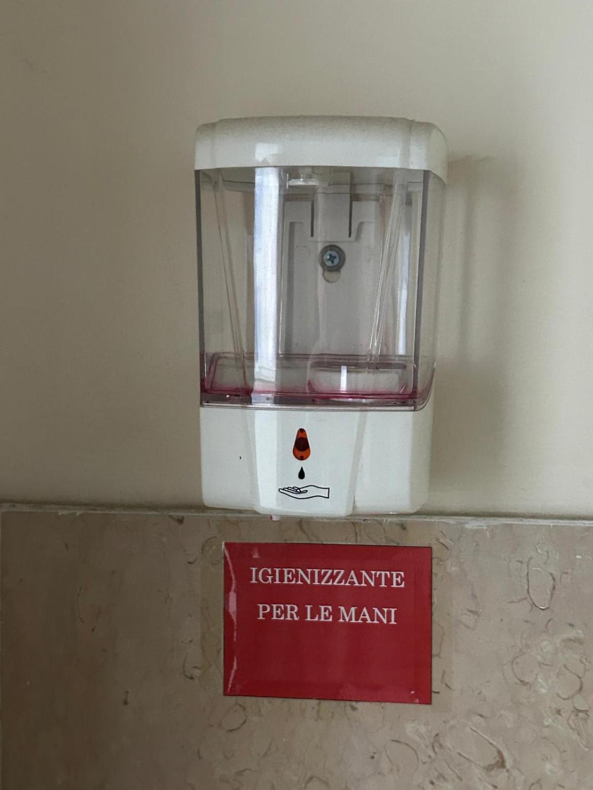 B&B Serangi - Il Piacere Di Sentirsi A Casa Cercola Esterno foto