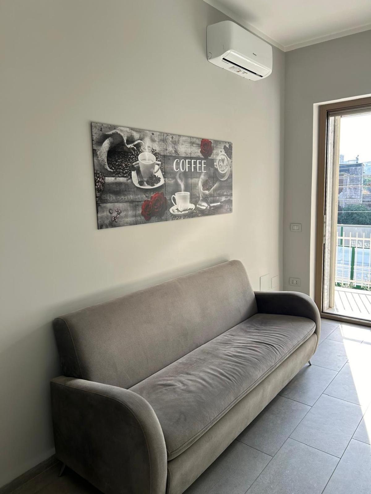B&B Serangi - Il Piacere Di Sentirsi A Casa Cercola Esterno foto