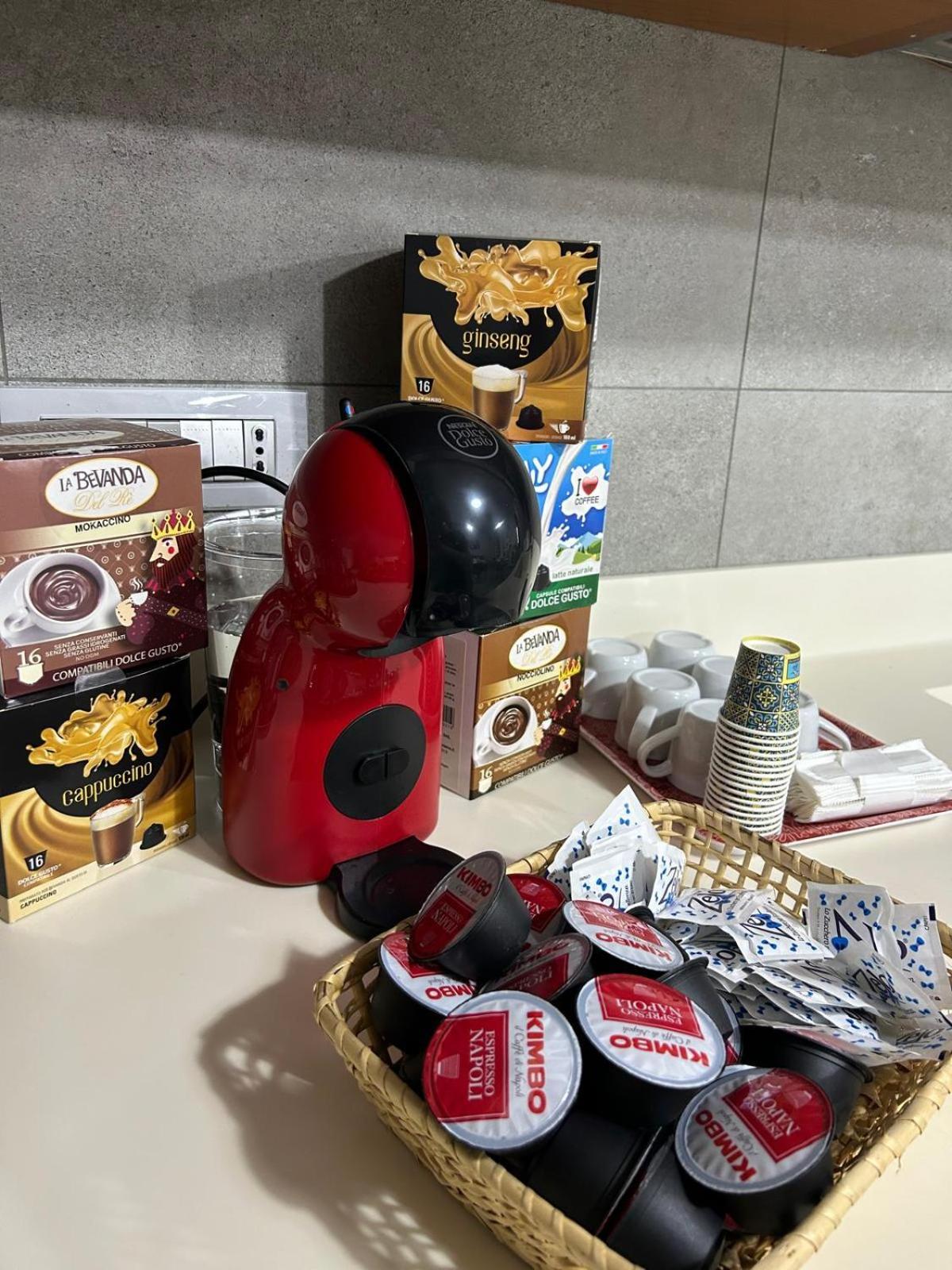 B&B Serangi - Il Piacere Di Sentirsi A Casa Cercola Esterno foto
